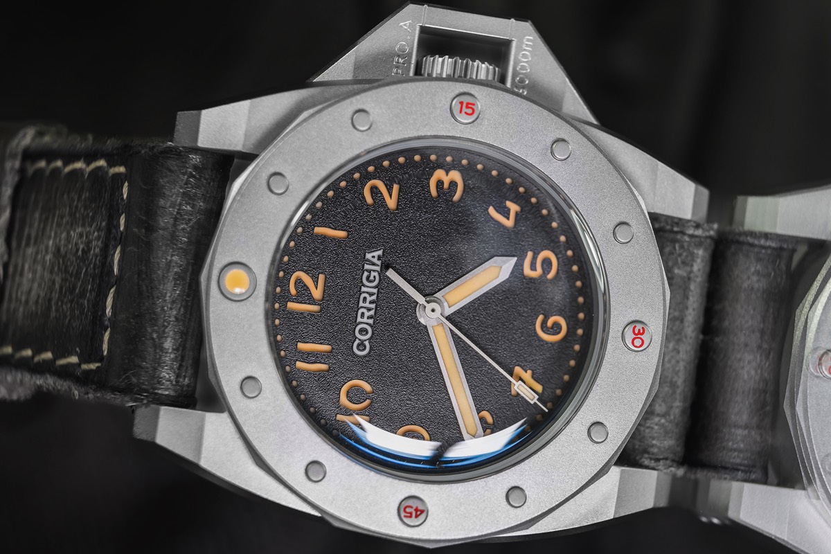 Corrigia02 Blasted Black Diver Watch
